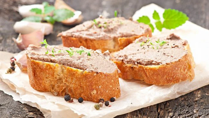 Prepararea pateului de pui de casă, care este de 100 de ori mai bun decât pateul de pui cumpărat de la magazin